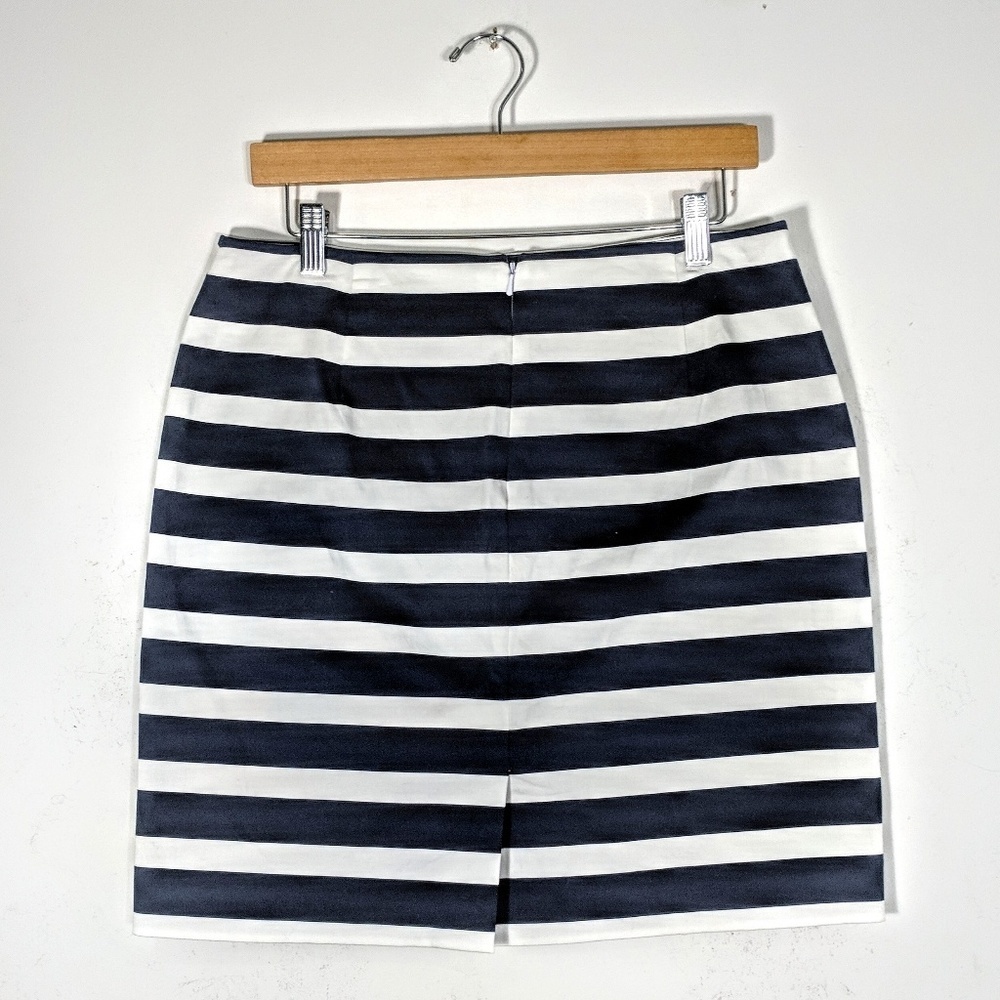 Jones New York Stretch Cotton Skirt - Picture 3 of 5